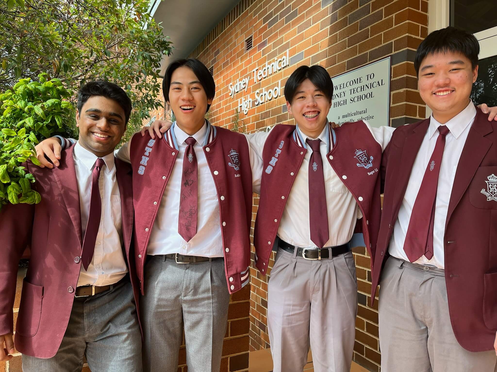 cc3a1ch20ghi20danh20nhe1baadp20he1bb8dc20vc3a0o20trc6b0e1bb9dng20sydney20technical20high20school Cách ghi danh nhập học vào trường Sydney Technical High School