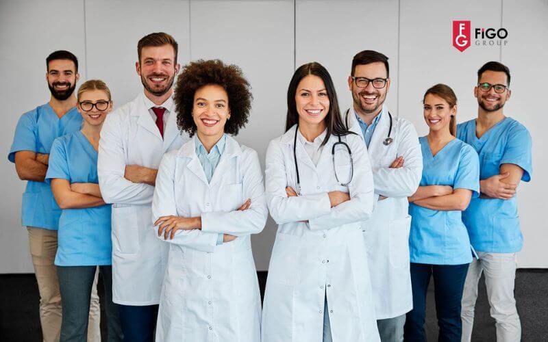 cc3b4ng20vie1bb87c20c491c6b0e1bba3c20tre1baa320lc6b0c6a1ng20cao20nhe1baa5t20e1bb9f20me1bbb920physicians20-20bc3a1c20sc4a9 công việc được trả lương cao nhất ở Mỹ Physicians - Bác sĩ