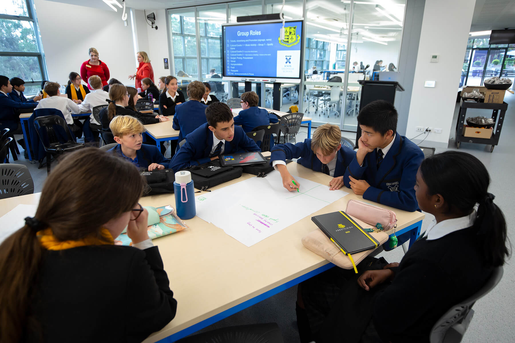 cc6a120se1bb9f20ve1baadt20che1baa5t20che1baa5t20lc6b0e1bba3ng20hc3a0ng20c491e1baa7u Cơ sở vật chất chất lượng hàng đầu