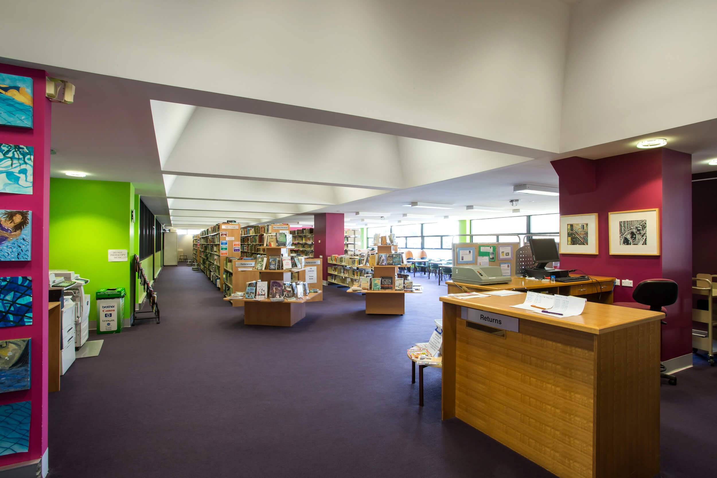 cc6a120se1bb9f20ve1baadt20che1baa5t20hie1bb87n20c491e1baa1i201201 Cơ sở vật chất hiện đại