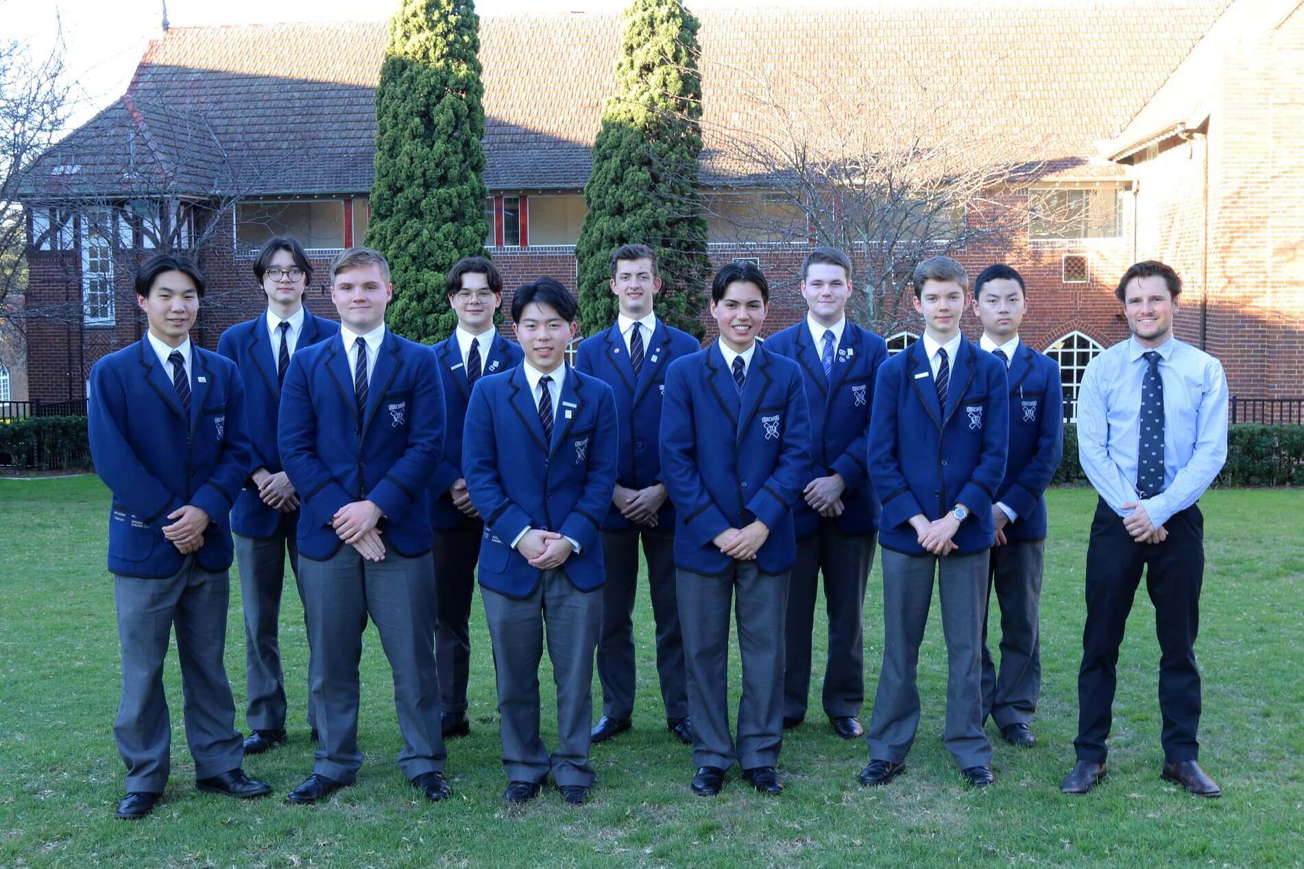 chc6b0c6a1ng20trc3acnh20he1bb8dc20te1baadp20vc3a020de1bb8bch20ve1bba520du20he1bb8dc20sinh Chương trình học tập và dịch vụ du học sinh