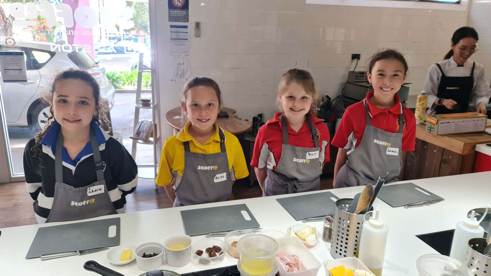 hoe1baa1t20c491e1bb99ng20ngoe1baa1i20khc3b3a20st-20dominics20priory20college201 hoạt động ngoại khóa St. Dominic's Priory College