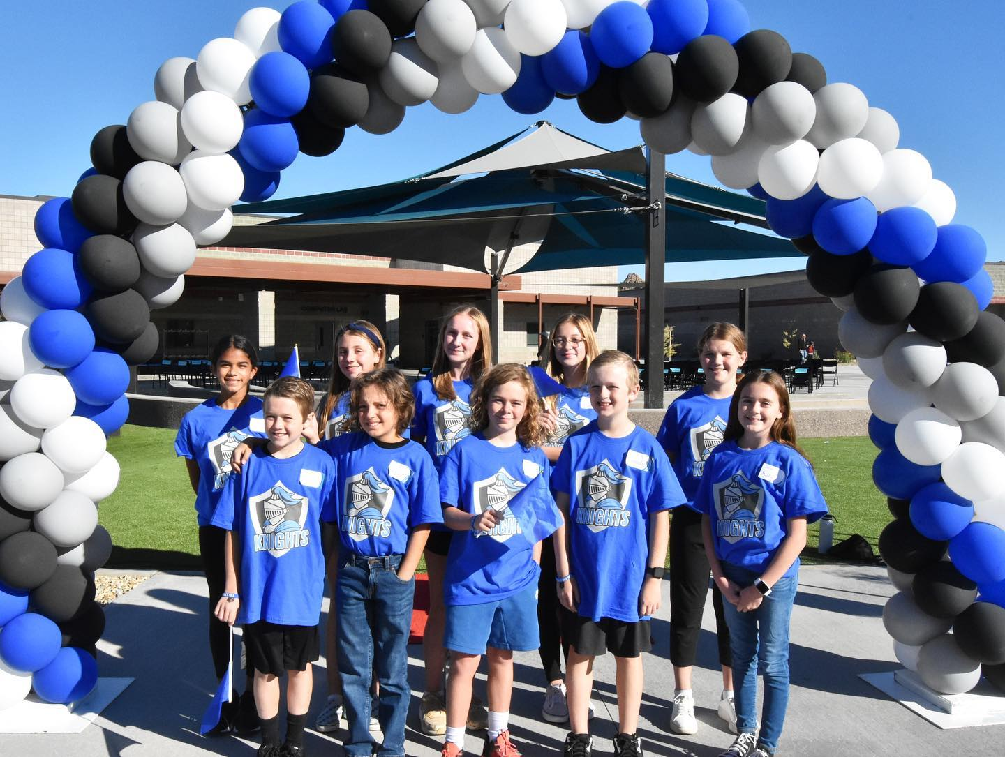 unnamed-114 Tổng quan về trường trung học Deer Valley Unified School District