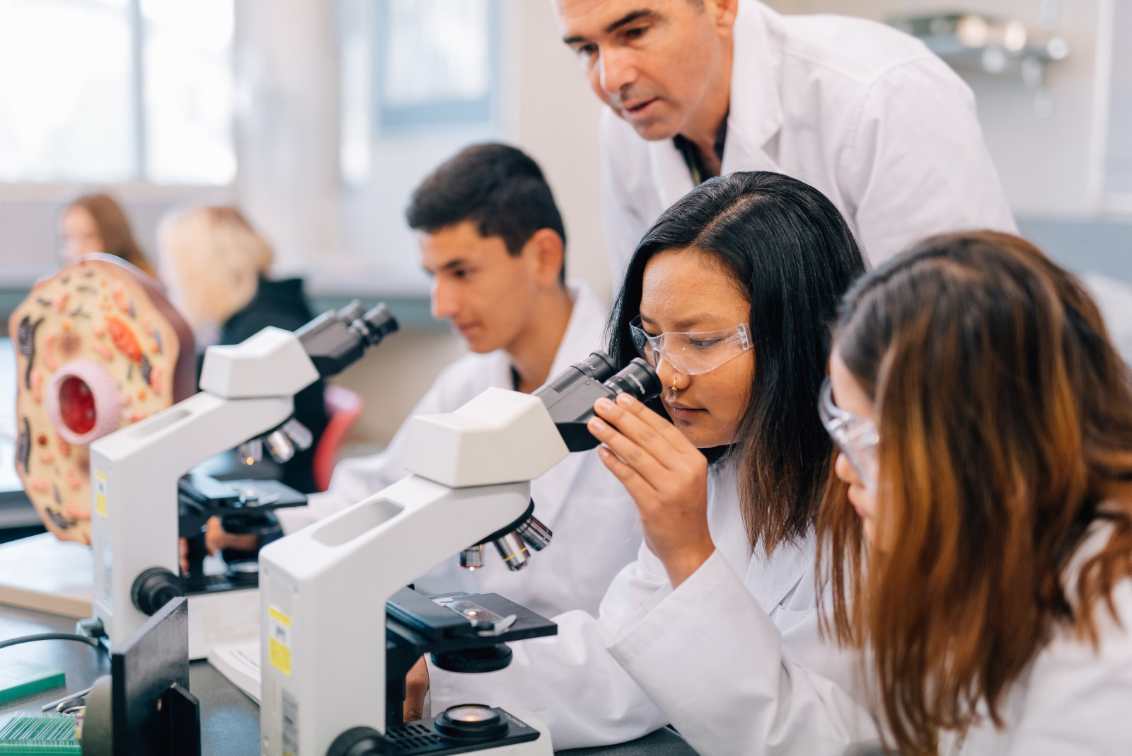 unnamed-326 Thực tập có lương tại các doanh nghiệp lớn