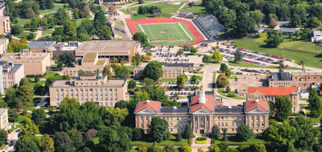 unnamed-615 Học bổng của Đại học Illinois