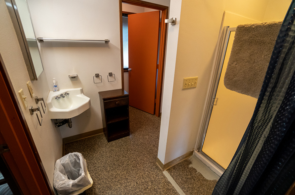 unnamed-913 Phòng tắm